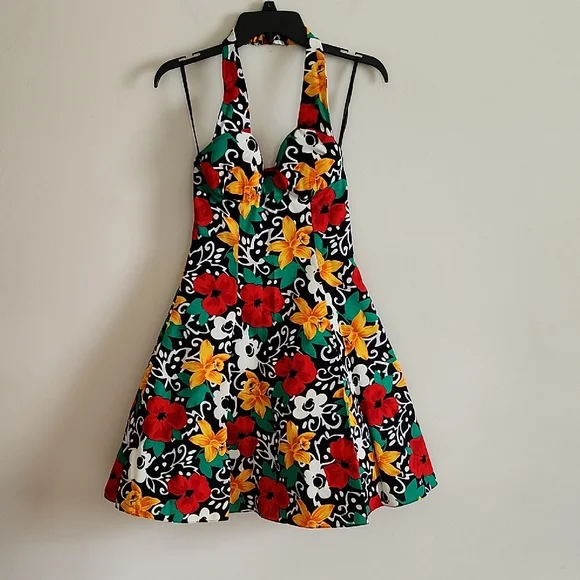 Steppin' Out | Dresses | Steppin Out Vintage Halter Dress Pinup Rockabilly  Pettycoat Ladies Size 5 | Poshmark
